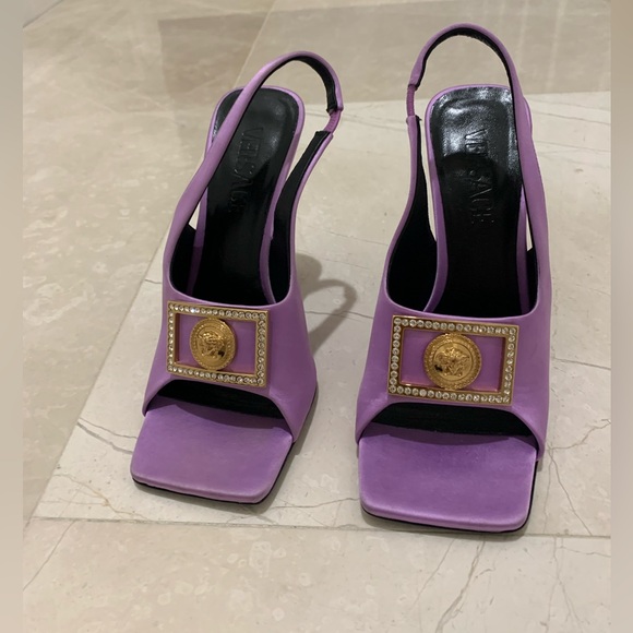 Versace Shoes - Versace Frame Slingback Sandal Size 37.5